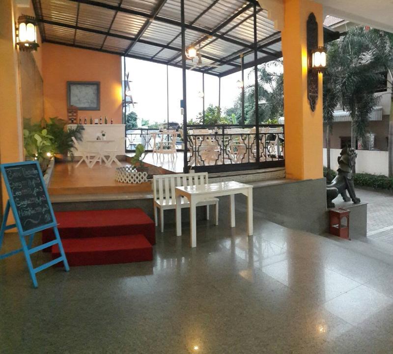 La Mai Hotel Chiang Mai Exterior foto
