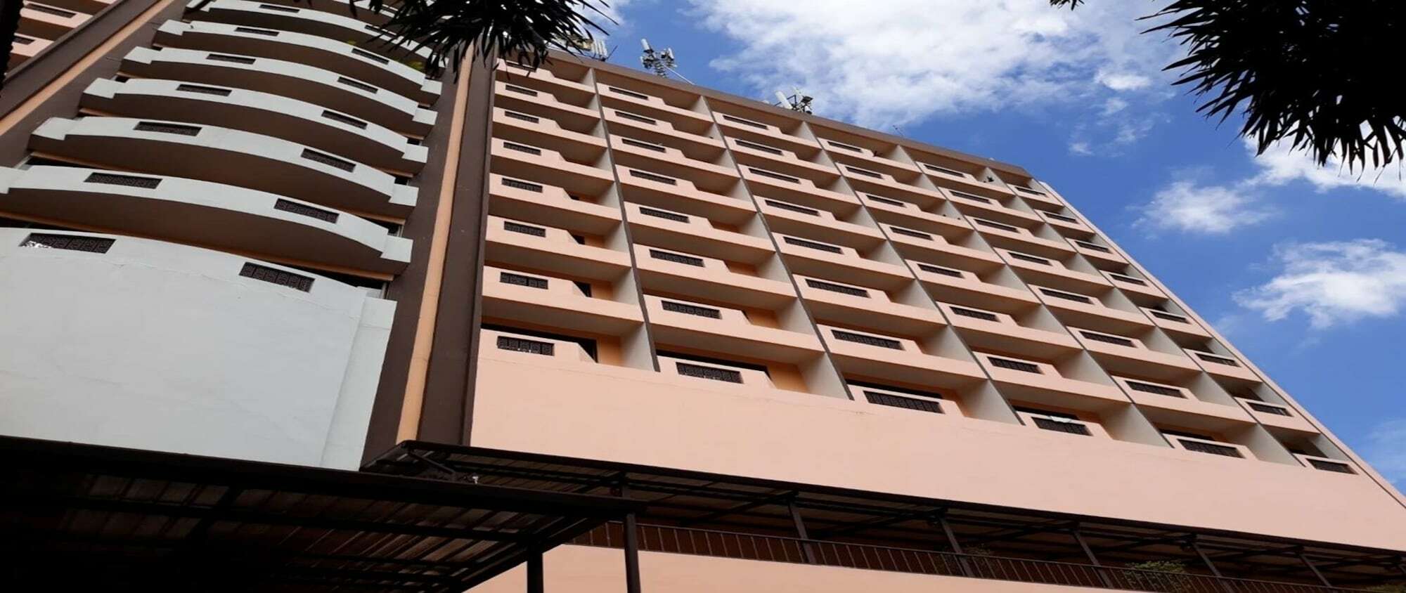 La Mai Hotel Chiang Mai Exterior foto